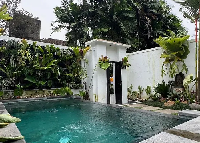 Villa Mades