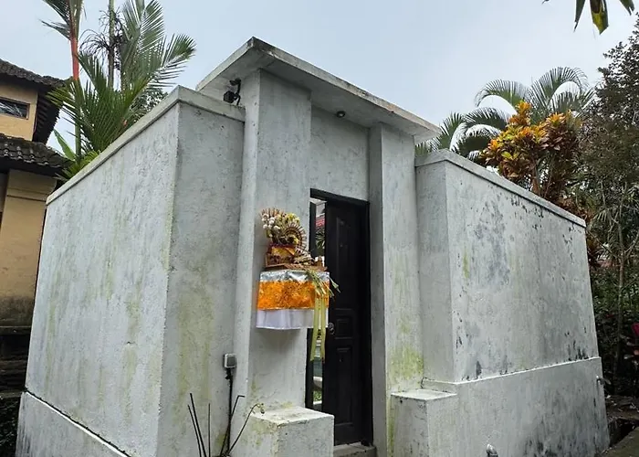 Mades Villa