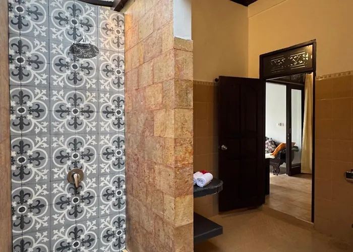 Villa Mades